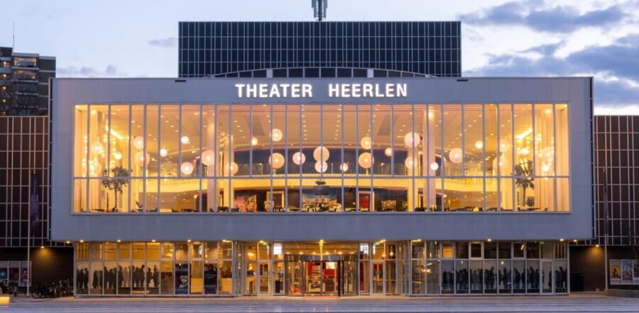 de gevel van het Theater Heerlen